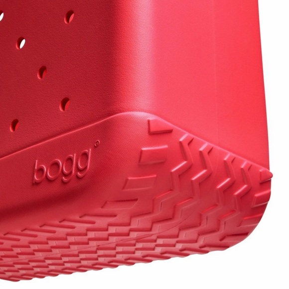 NWT Bogg Bag Original Large Bullseye Tote Bag Red - LIMITED EDITION - TARGET - Picture 4 of 7